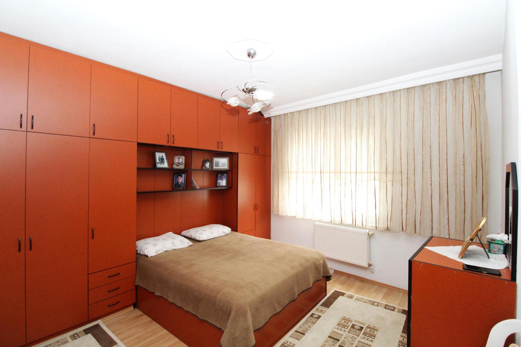 Dubai'de Merkezi Konumda Apartment