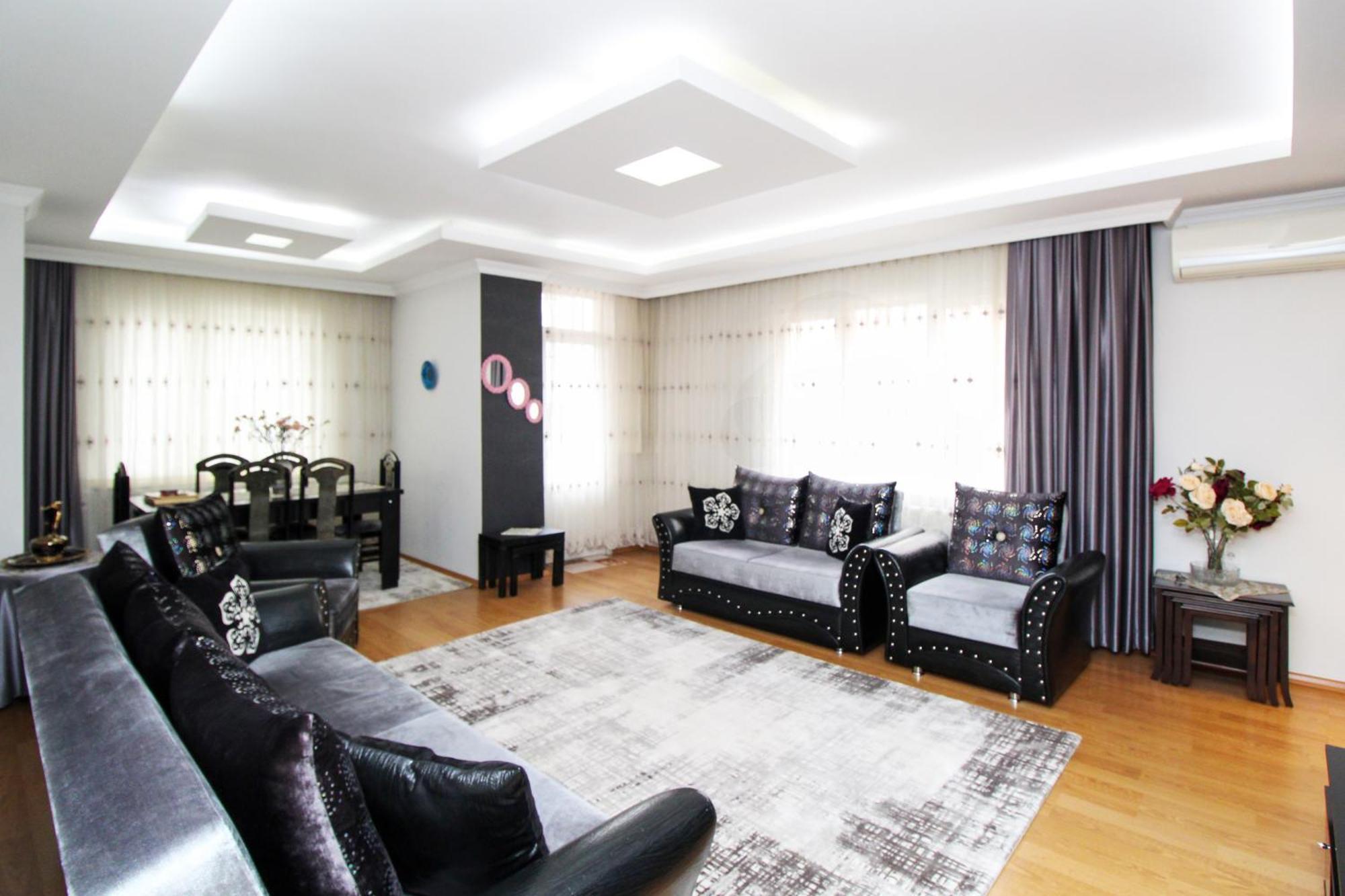 Dubai'de Merkezi Konumda Apartment Dubai